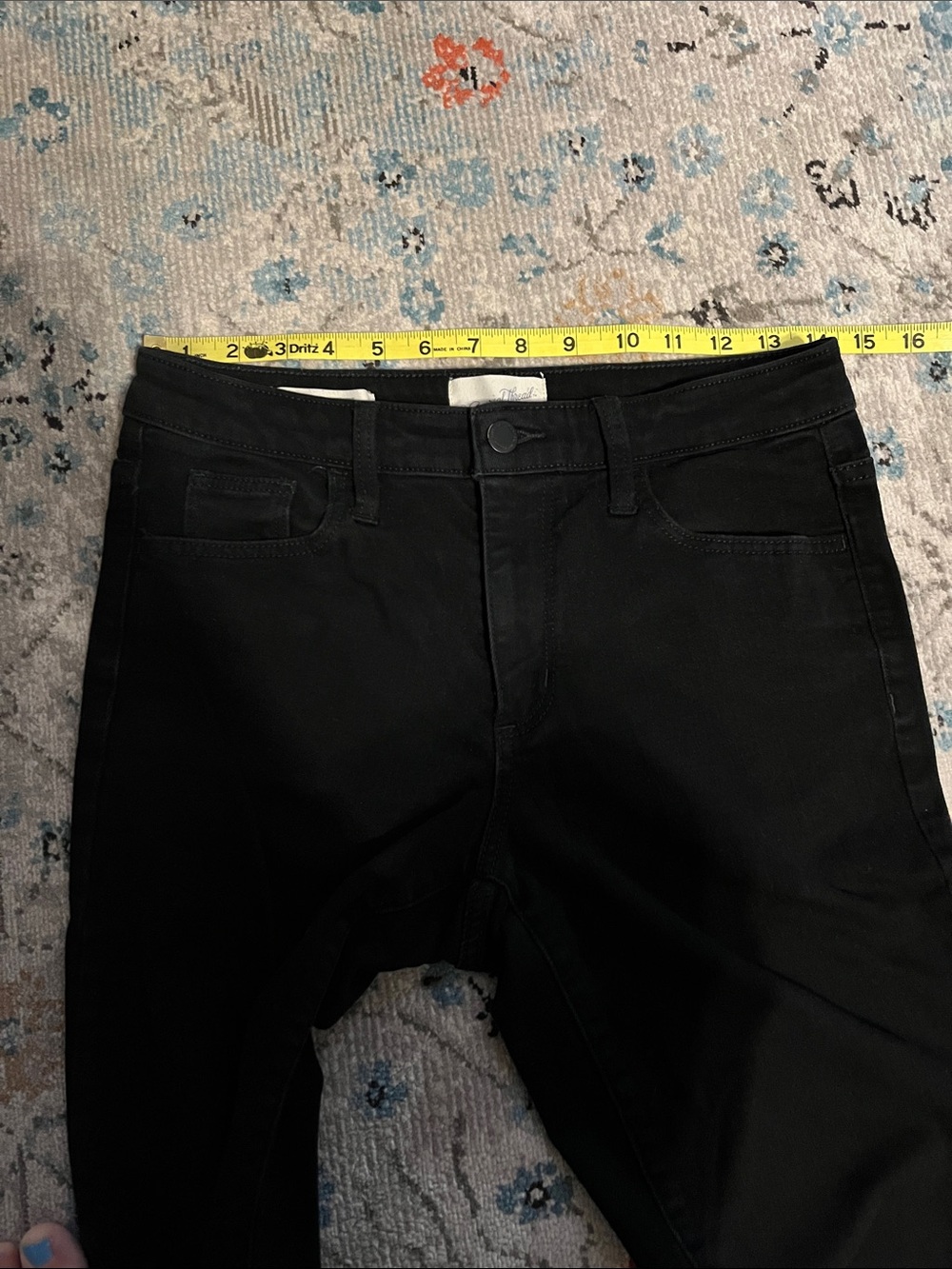 Universal Thread Black High-Rise Slim Straight Denim Pants - Picture 6 of 13